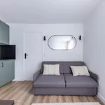Chic 4-Star Studio Only 10 Minutes From Le Marais