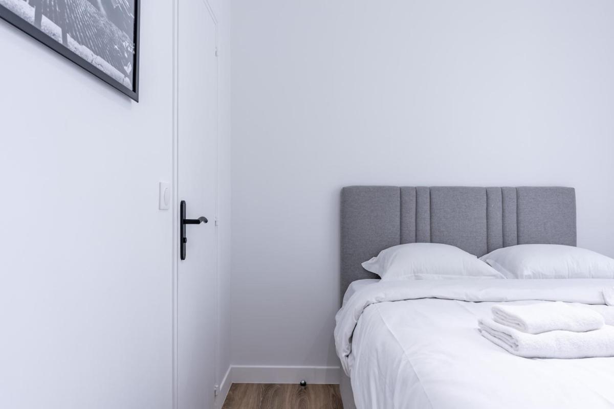 Apartment Chic 4-star Only 10 Minutes From Le Marais